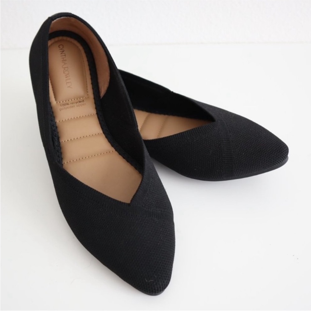 Cynthia Rowley Black Pointed-Toe Flats